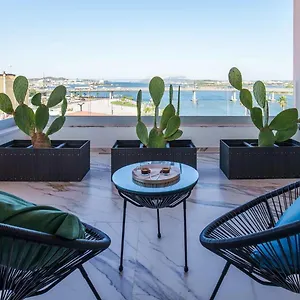 https://welcomely-bb-seamphony-suite.in-sardinia.net